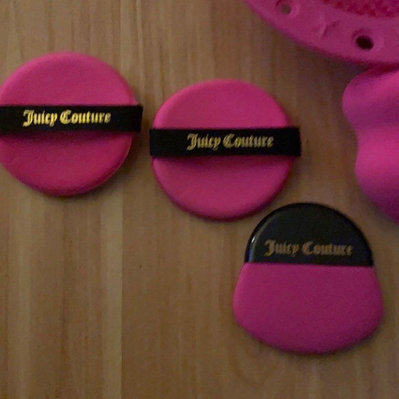 Brush and sponge 🧽 cleaner,+makeup applications - Picture 3 of 6